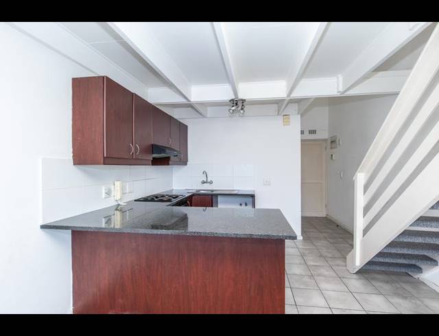 1 BEDROOM APARTMENT FOR SALE IN PLUMSTEAD